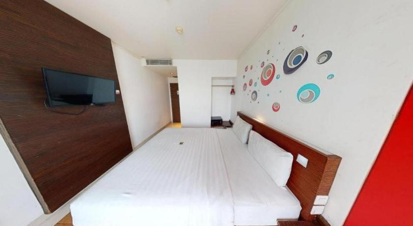 Redstar Hotel Jakarta Luaran gambar