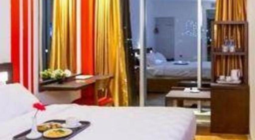 Redstar Hotel Jakarta Luaran gambar
