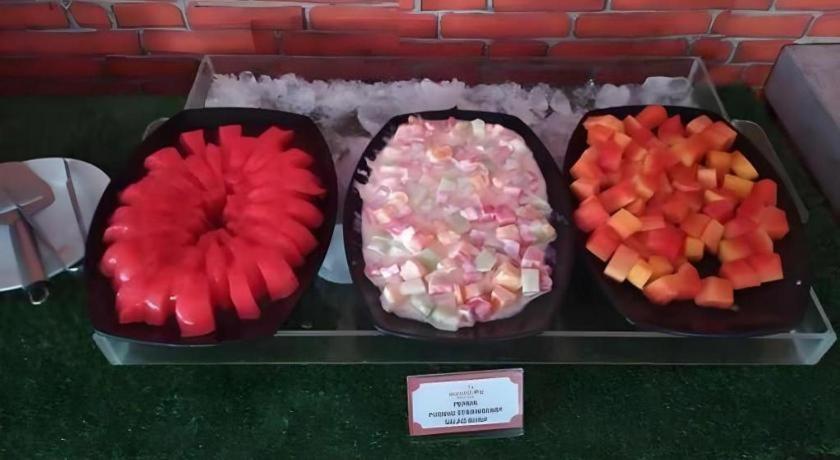 Redstar Hotel Jakarta Luaran gambar
