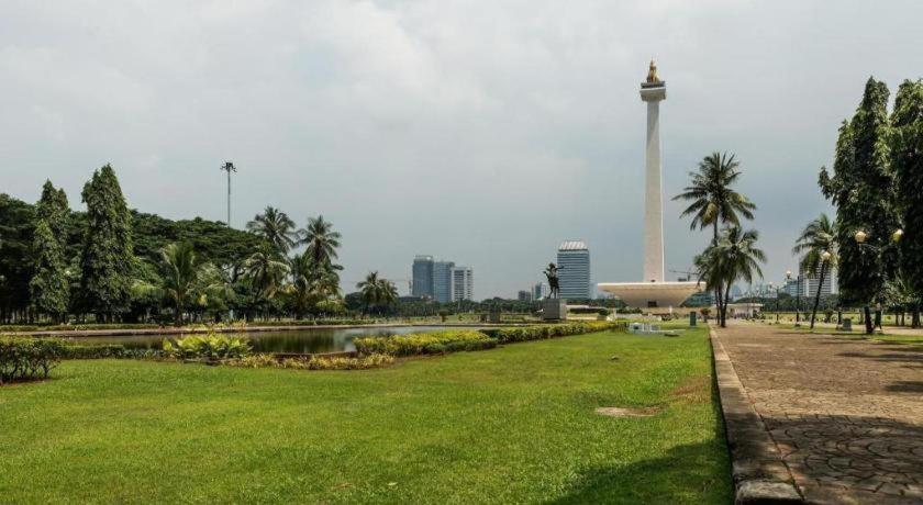 Redstar Hotel Jakarta Luaran gambar