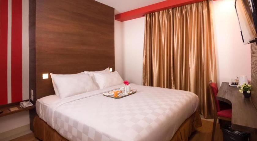 Redstar Hotel Jakarta Luaran gambar